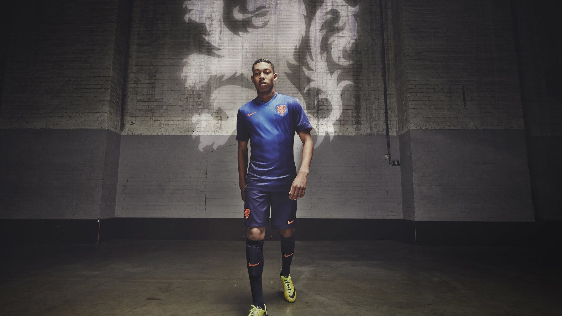 开云体育APP-史上“爆炸反转”：谁的逆转让人难以忘怀？，爆炸是不是反冲的一种